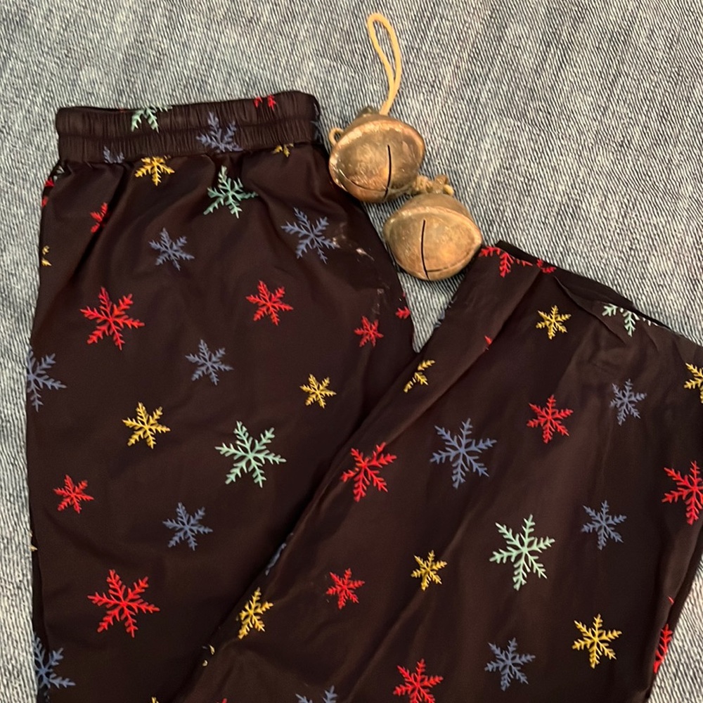 Men’s Medium Christmas Pajamas